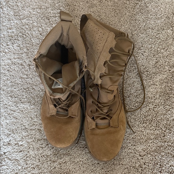 Nike SFB B2 tactical boot - Picture 1 of 6